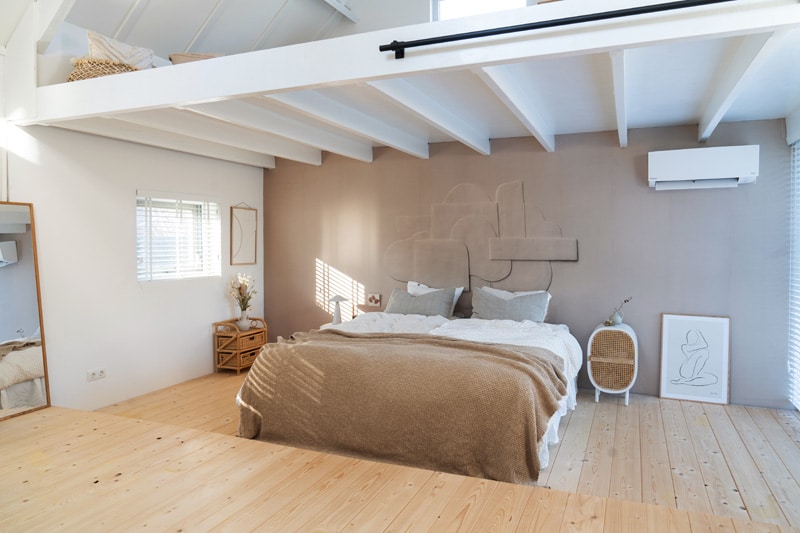 japandi slaapkamer met behang danielle ellefotografie