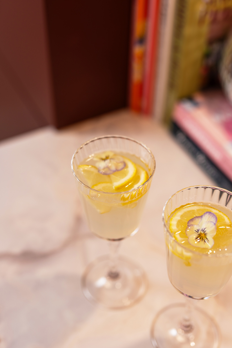 Citrus & rosemary spritz cocktail recept alcoholvrij 