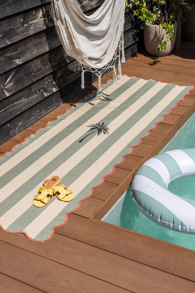 groen met beige strepen buitenkleed loper met scallop rand 