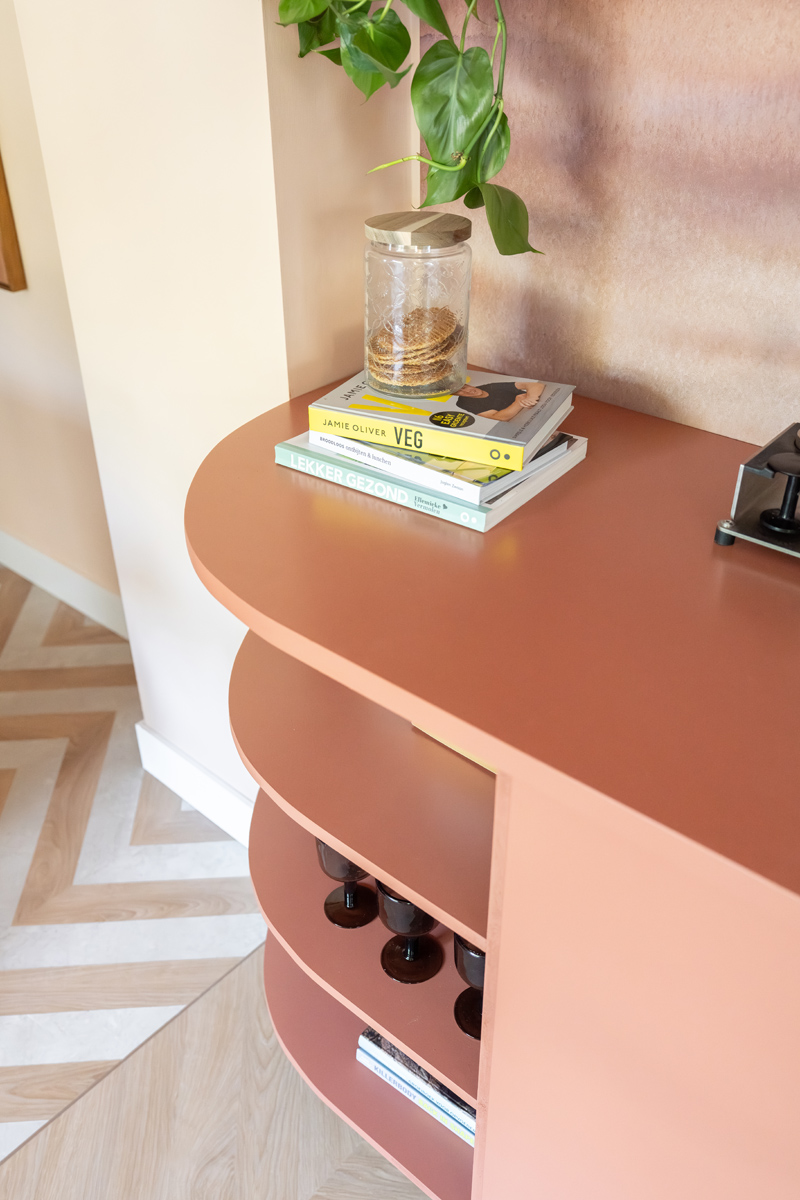 Detail Coffee corner met ronde vormen